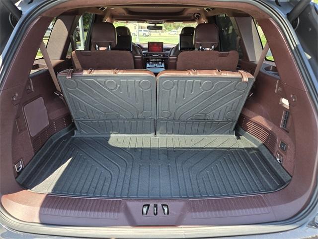 used 2022 Lincoln Aviator car, priced at $49,681