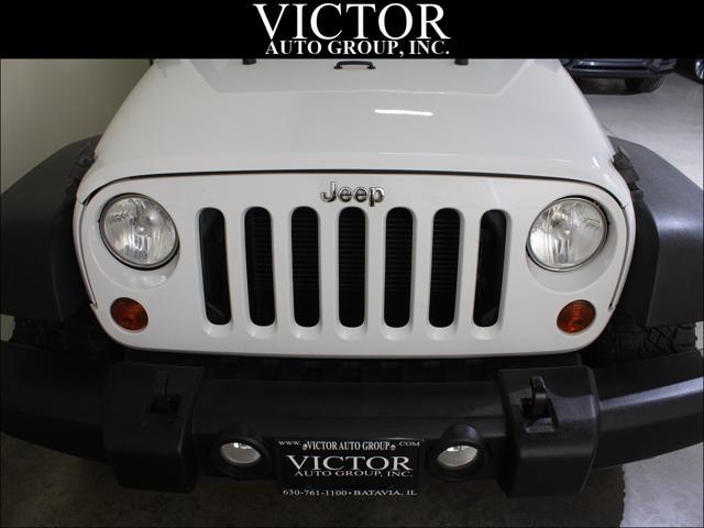 used 2013 Jeep Wrangler Unlimited car, priced at $14,500