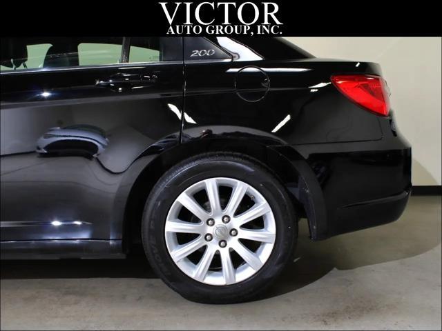 used 2013 Chrysler 200 car, priced at $5,600