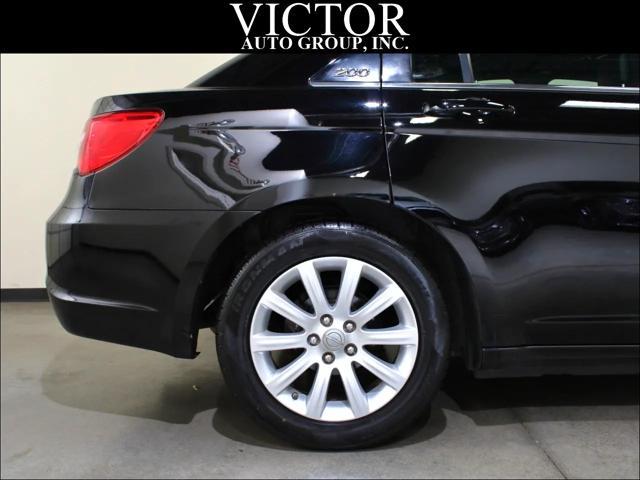 used 2013 Chrysler 200 car, priced at $5,600
