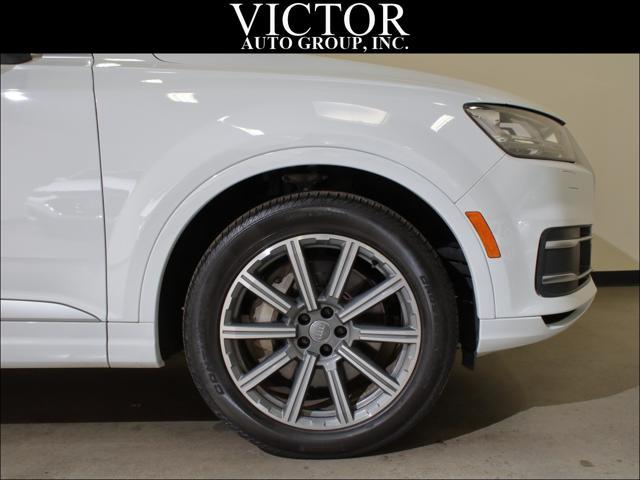 used 2018 Audi Q7 car, priced at $22,584