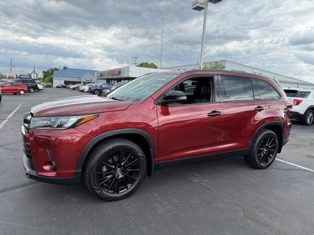 used 2019 Toyota Highlander car, priced at $29,658