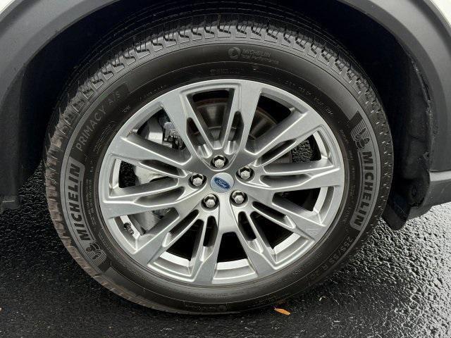 used 2025 Ford Explorer car, priced at $42,995