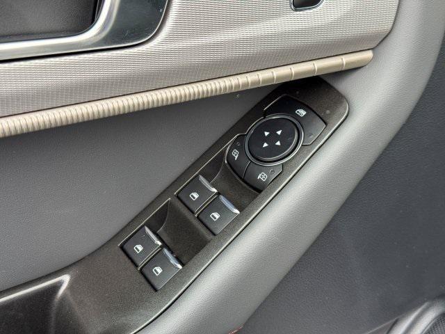 used 2025 Ford Explorer car, priced at $42,995