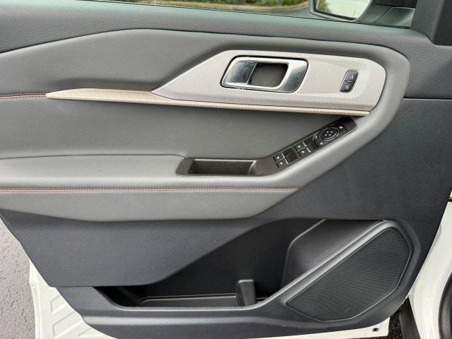 used 2025 Ford Explorer car, priced at $42,995
