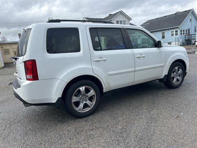 used 2013 Honda Pilot car, priced at $12,500