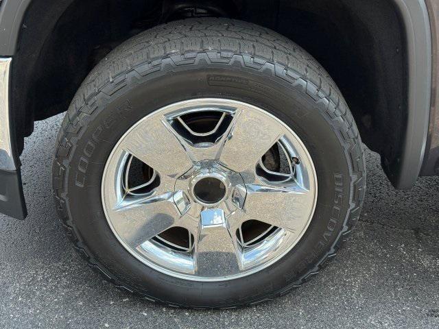 used 2014 GMC Sierra 1500 car, priced at $16,714