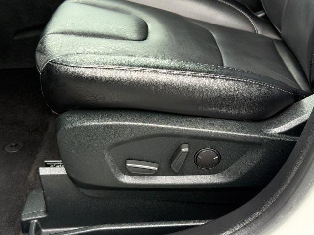 used 2022 Ford Edge car, priced at $23,163