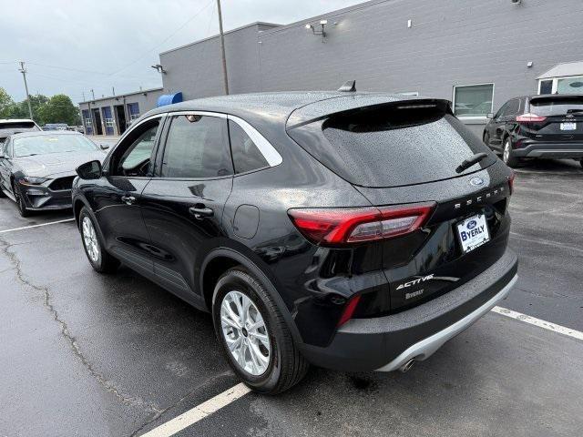 used 2023 Ford Escape car, priced at $25,959