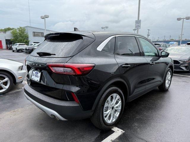 used 2023 Ford Escape car, priced at $25,959