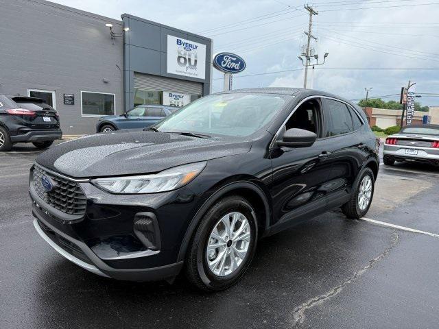 used 2023 Ford Escape car, priced at $25,959
