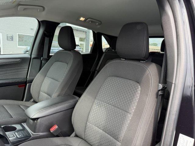used 2023 Ford Escape car, priced at $25,959