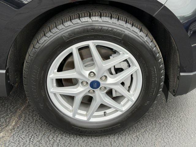 used 2022 Ford Edge car, priced at $26,300