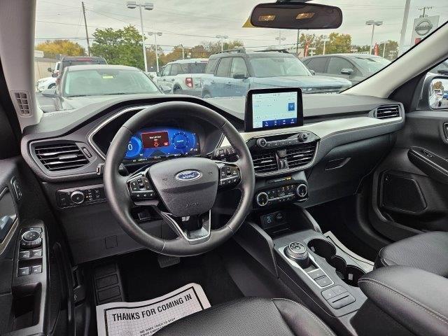 used 2022 Ford Escape car, priced at $25,499