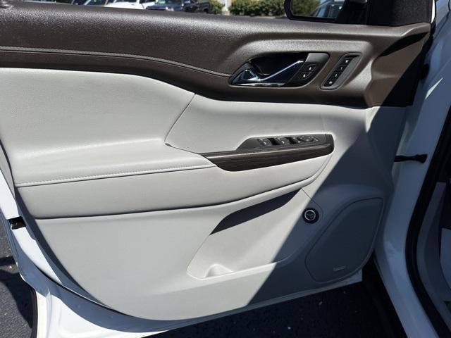 used 2021 GMC Acadia car, priced at $22,963