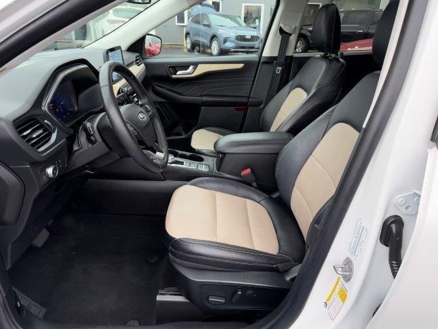 used 2022 Ford Escape car, priced at $24,743