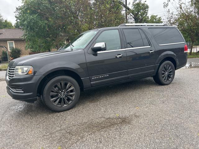 used 2015 Lincoln Navigator car, priced at $9,846