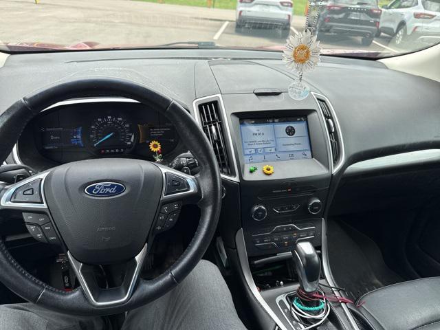 used 2016 Ford Edge car