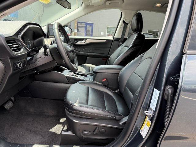 used 2022 Ford Escape car, priced at $24,311