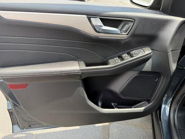 used 2022 Ford Escape car, priced at $24,311