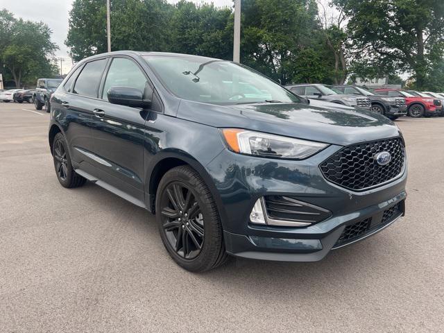 used 2022 Ford Edge car