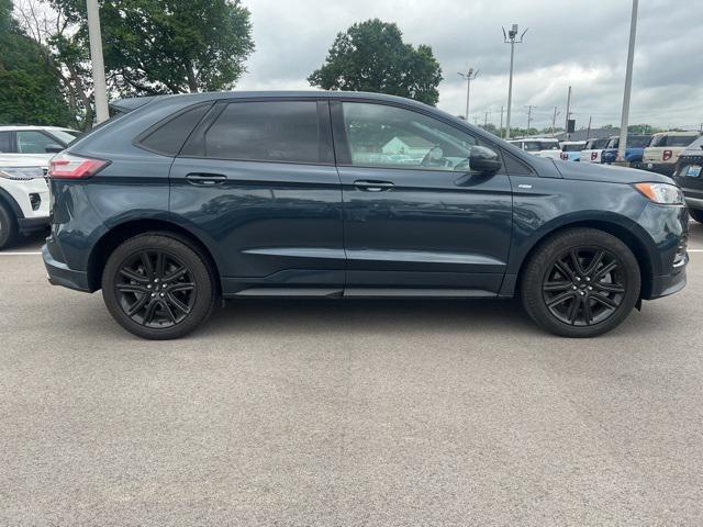 used 2022 Ford Edge car