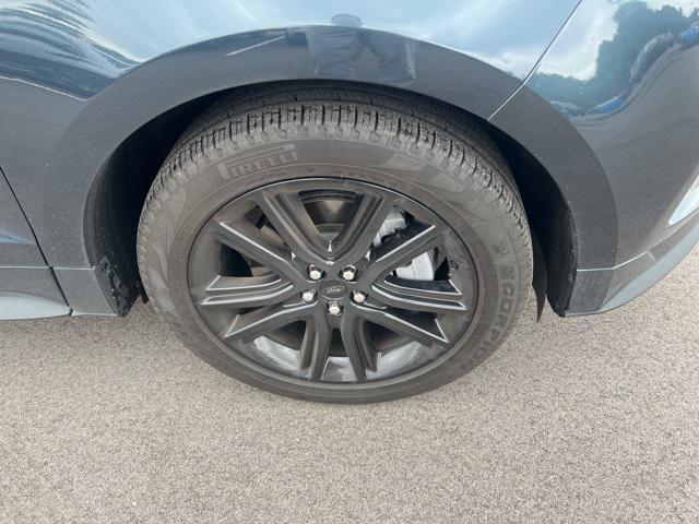 used 2022 Ford Edge car