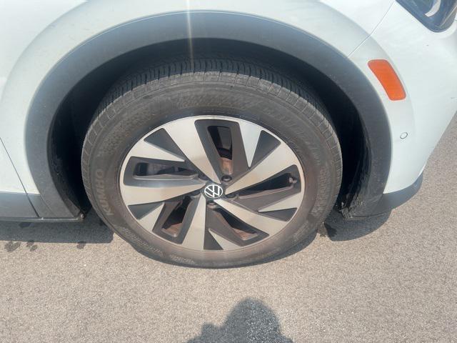 used 2023 Volkswagen ID.4 car, priced at $22,734