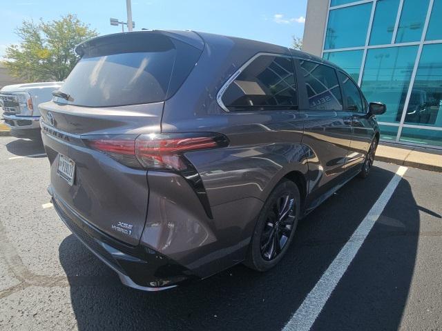 used 2021 Toyota Sienna car, priced at $38,648