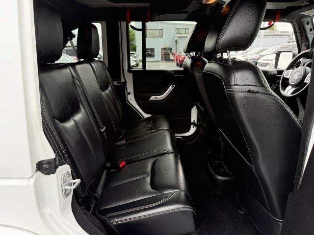 used 2015 Jeep Wrangler Unlimited car, priced at $21,937