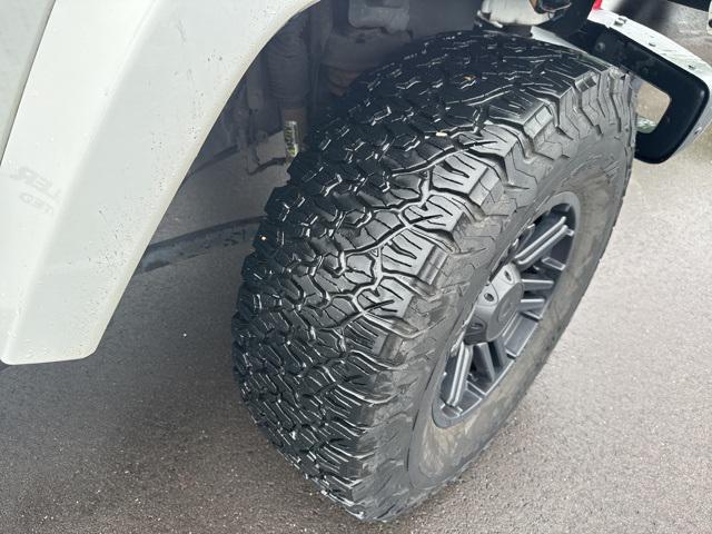 used 2015 Jeep Wrangler Unlimited car, priced at $21,843
