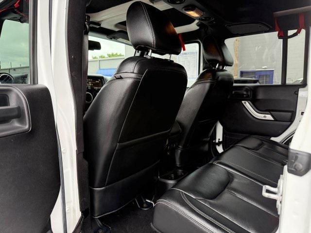 used 2015 Jeep Wrangler Unlimited car, priced at $21,937