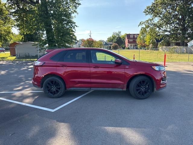 used 2024 Ford Edge car, priced at $31,999