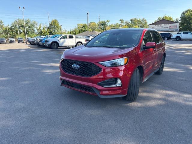 used 2024 Ford Edge car, priced at $31,999