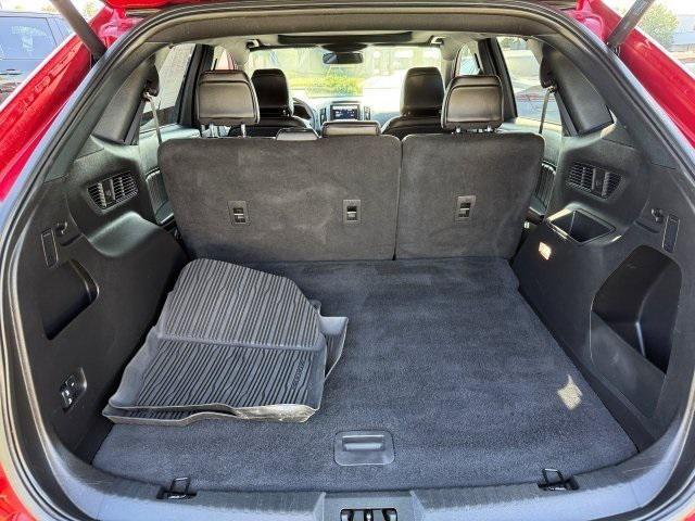 used 2024 Ford Edge car, priced at $31,999