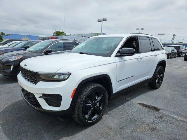 used 2023 Jeep Grand Cherokee car, priced at $36,572