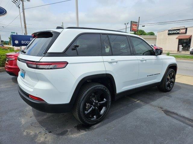 used 2023 Jeep Grand Cherokee car, priced at $30,693