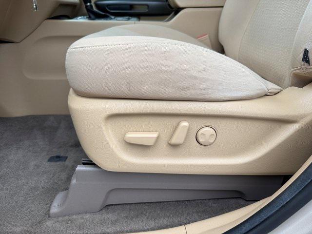used 2016 Kia Sedona car, priced at $11,765