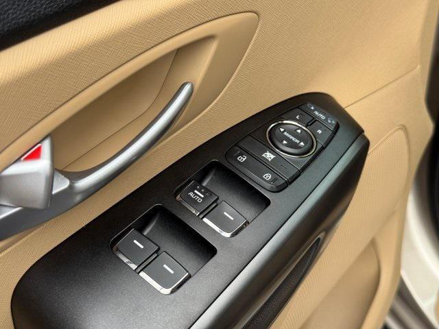 used 2016 Kia Sedona car, priced at $11,765