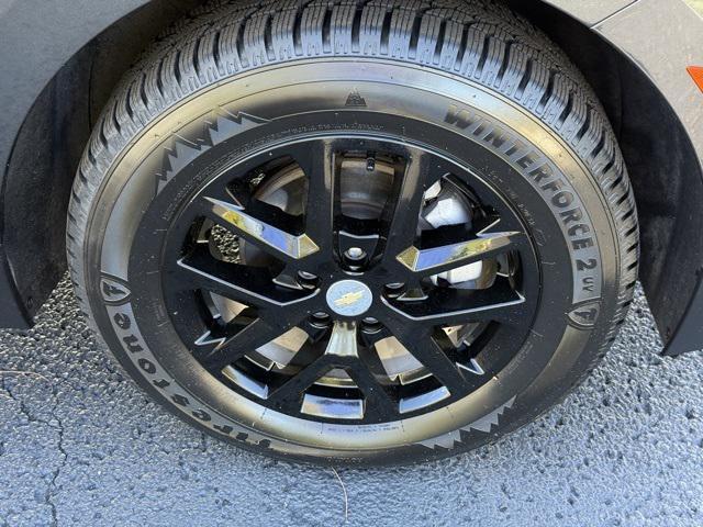 used 2023 Chevrolet Equinox car, priced at $21,000