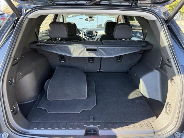 used 2023 Chevrolet Equinox car, priced at $21,000