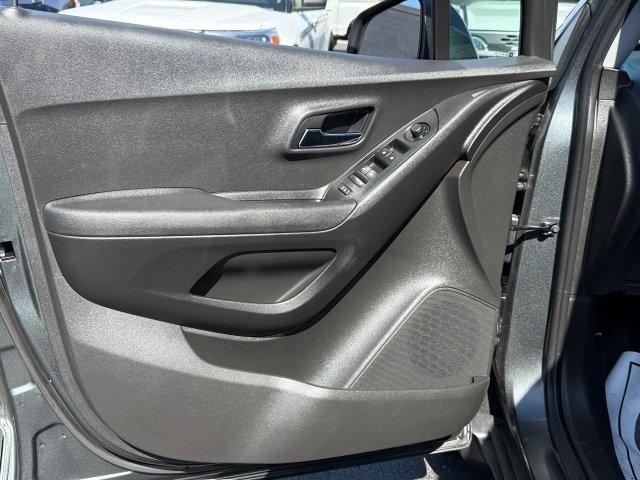 used 2019 Chevrolet Trax car, priced at $14,000