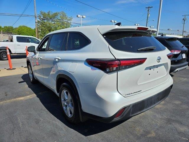 used 2023 Toyota Highlander car, priced at $30,548