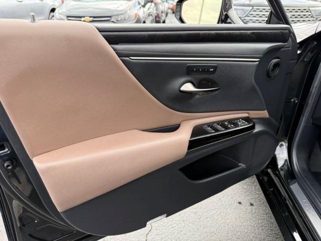 used 2024 Lexus ES 350 car, priced at $43,678