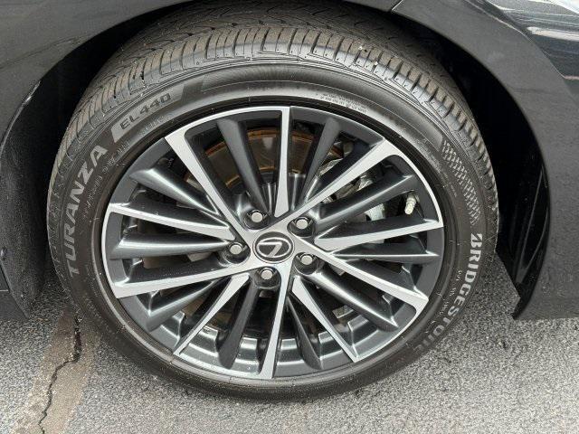 used 2024 Lexus ES 350 car, priced at $43,678
