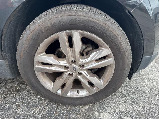used 2013 Ford Edge car