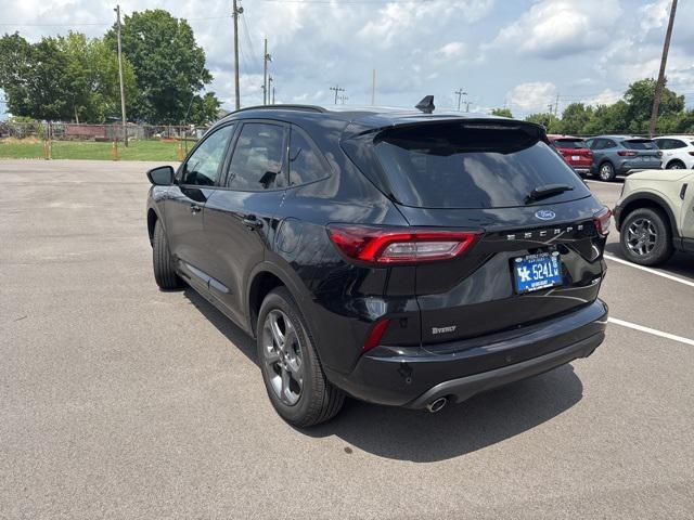 used 2023 Ford Escape car, priced at $27,438