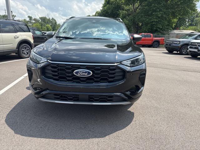 used 2023 Ford Escape car, priced at $27,438