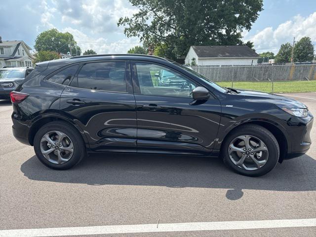 used 2023 Ford Escape car, priced at $27,438