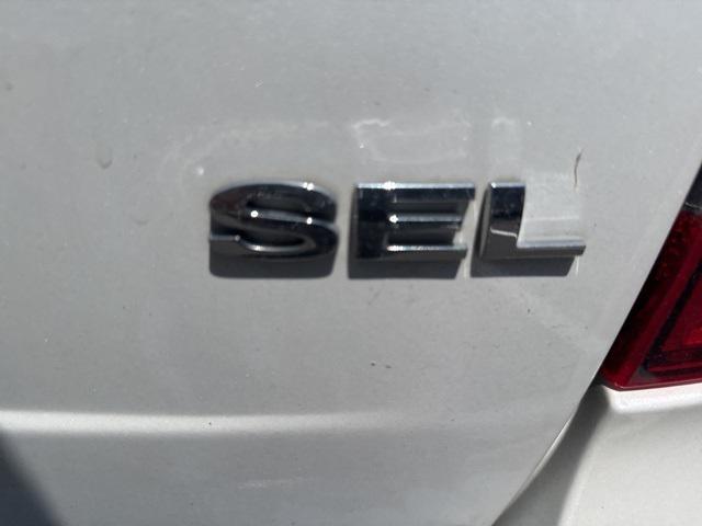used 2013 Ford Edge car